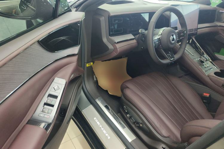 Used Denza Z9GT 2024 1100 Four-Wheel Drive Max Edition Driver Seat