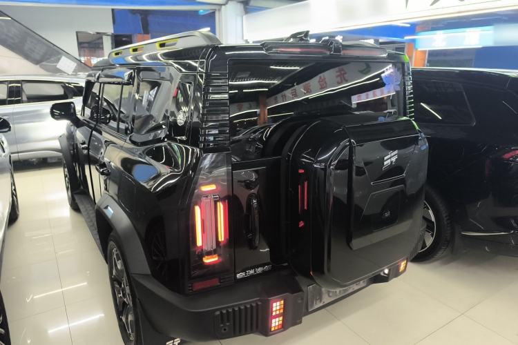 Used JETOUR Shanhai Traveler C-DM 2024 C-DM 208KM Mountain & Wilderness Edition Rear Left 45 Deg