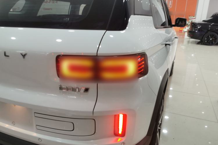 Used Geely Auto icon 2025 Linglong 1.5TD Ruyi Edition Right Rear Taillight
