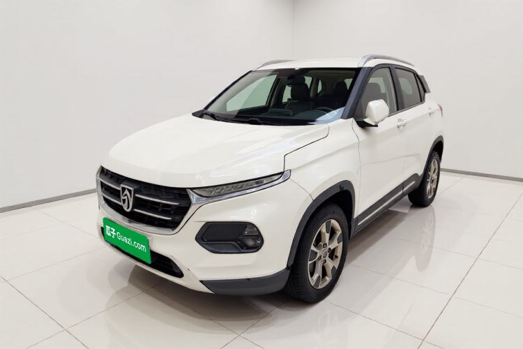 Used Baojun 510 2017 1.5L Manual Fashion Model