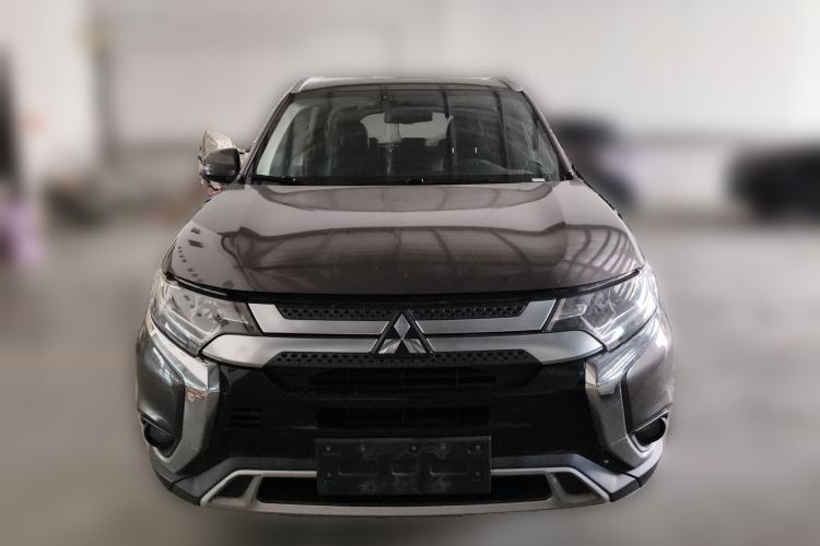 Used Mitsubishi Outlander 2019 2.0L Two-Wheel Drive Comfort Edition 5 Seats China VI Standard
