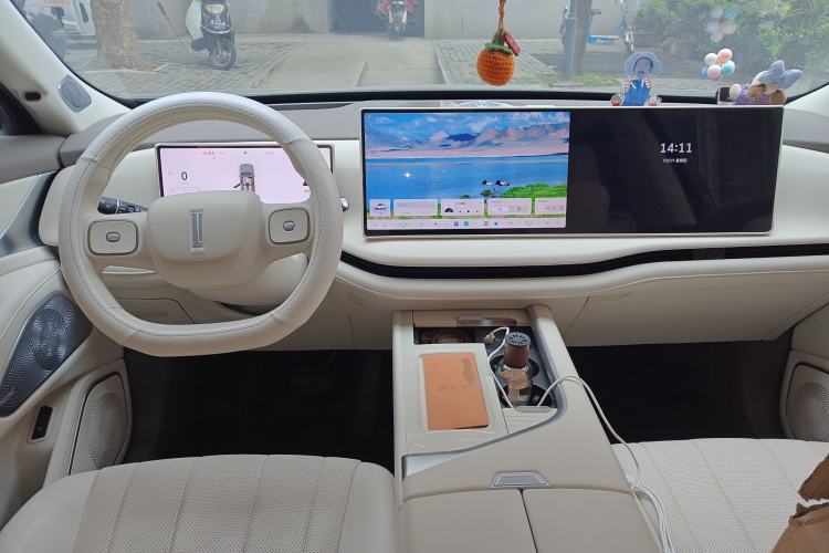 Used Wey Lanshan 2025 Four-Wheel Drive Max
