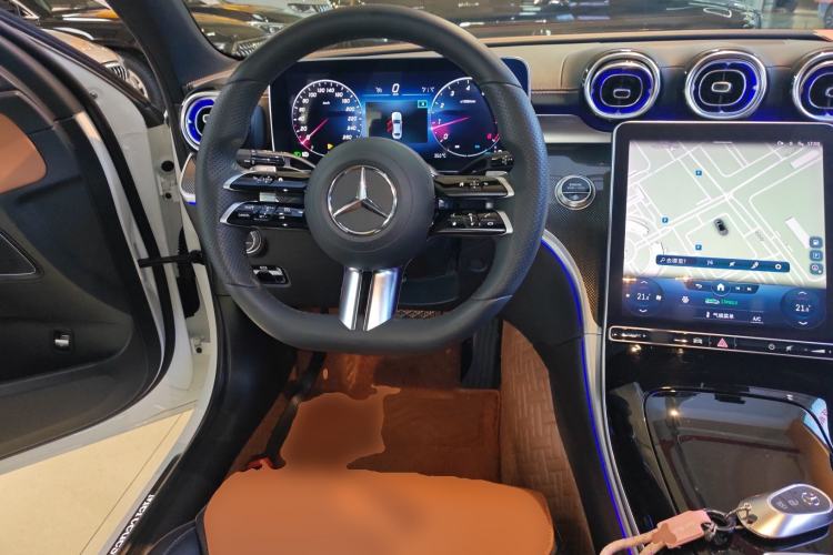 Used Mercedes-Benz C-Class 2022 Restyled C 260 L Sport Edition Steering Wheel