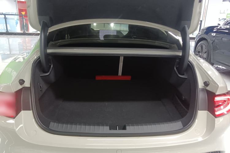 Used Xiaomi Auto SU7 2024 Rear-Drive Long-Range Intelligent Driving Version Trunk