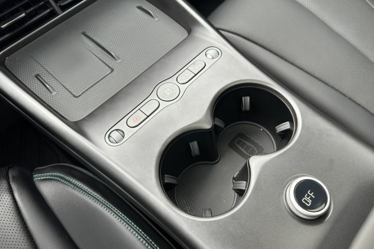 Used BYD Seal 06 New Energy 2025 EV 545KM Flagship Edition Interior 11