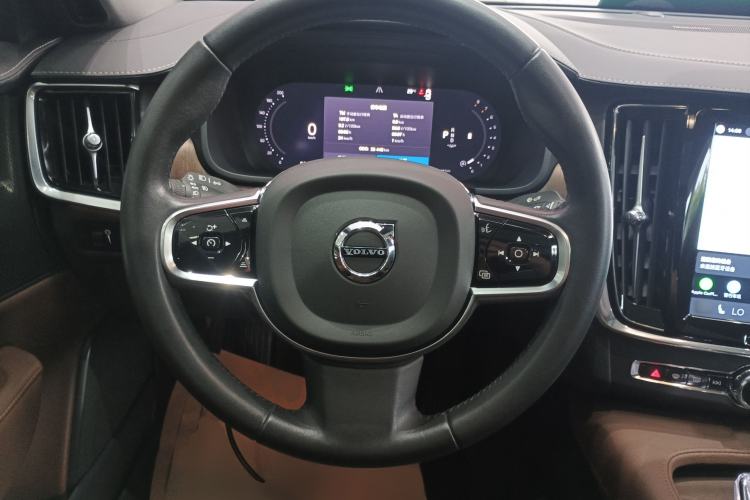 Used Volvo S90 2022 B5 Zhiyuan Luxury Edition