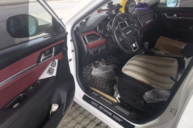 Used Haval H6 Coupe 2018 Red-Label 1.5T Automatic Two-Wheel Drive Luxury Model Driver Seat