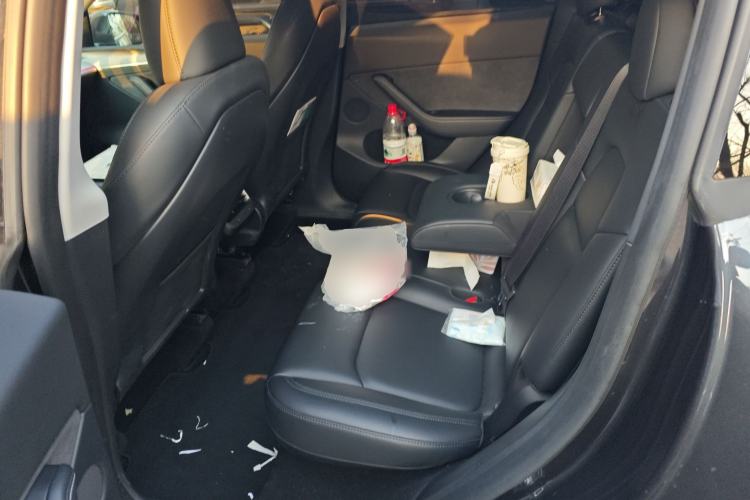 Used Tesla Model Y 2024 Rear-Wheel-Drive Version
