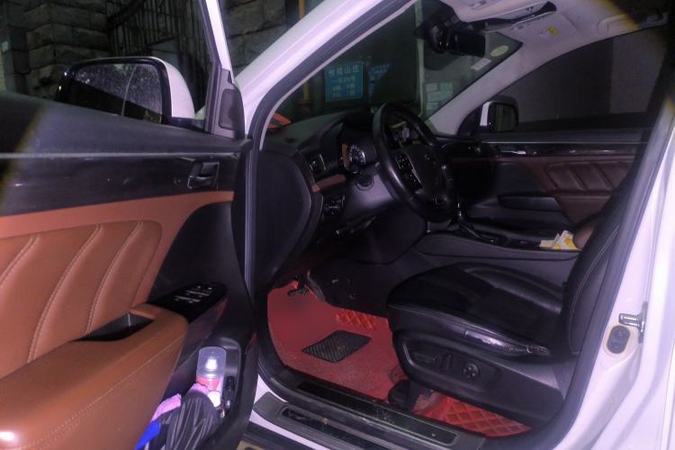 Used GAC Trumpchi GS8 2017 320T Two-Wheel Drive Luxury Edition (7 Seats)
