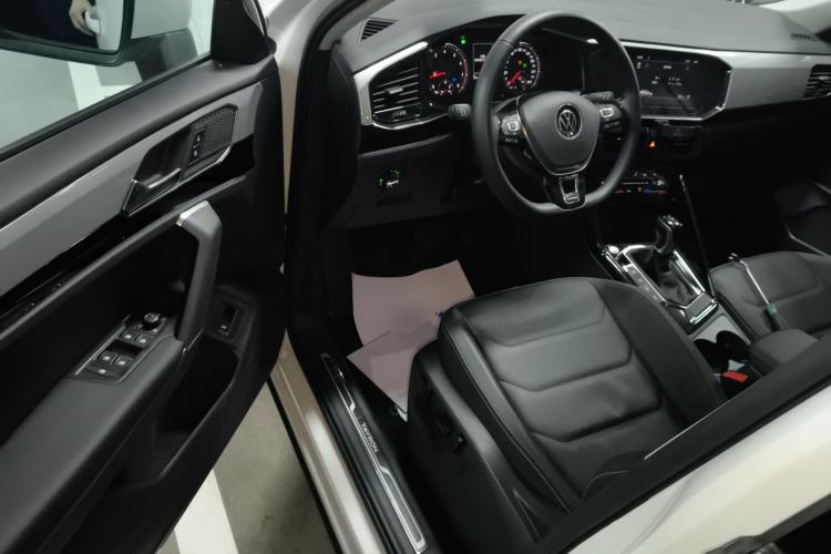 Used Volkswagen Tayron 2022 280TSI Two-Wheel Drive Luxury Smart Connectivity Version
