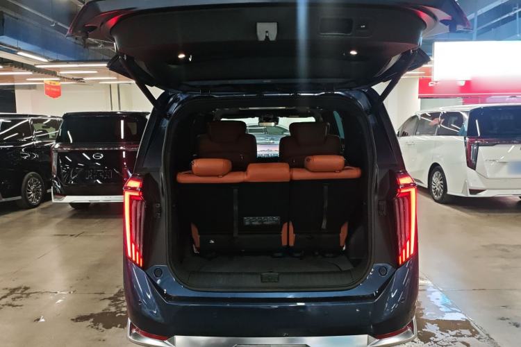 Used GAC Trumpchi Xiangwang M8 2025 Kunkun Series Ultra First-Class Cabin Trunk