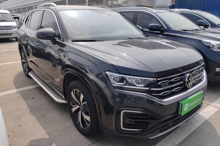 Used Volkswagen Tayron GTE Plug-in Hybrid 2020 1.4T Luxury Model Front Right 45 Deg