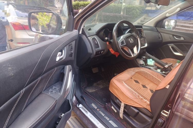 Used JMC Yusheng S350 2016 2.0T Automatic All-Wheel Drive Gasoline Ultra-Luxury 7-Seater Driver Seat