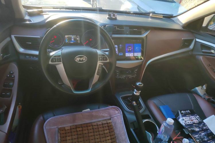 Used BYD G5 2014 1.5TI Manual Luxury Edition
