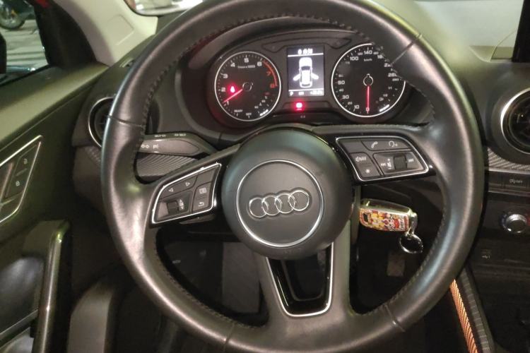 Used Audi Q2L 2018 35 TFSI Launch Exclusive Edition China VI Steering Wheel