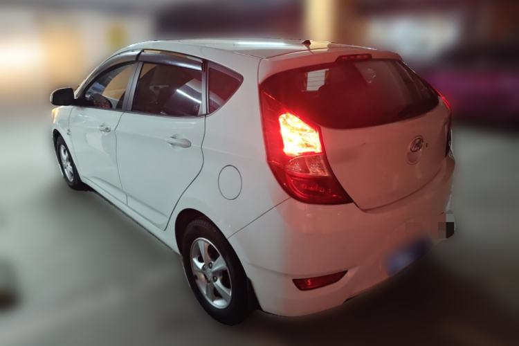 Used Hyundai Verna Ray 2014 1.4L Automatic GLX Rear Left 45 Deg