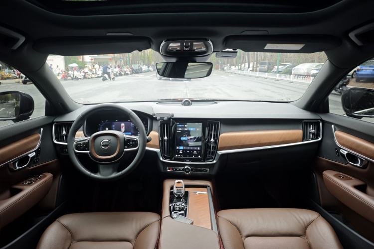 Used Volvo S90 2022 B5 Zhiyi Luxury Edition