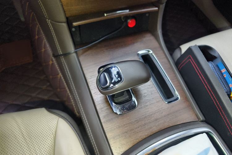 Used Chrysler 300C 2014 3.0L Excellence Edition
