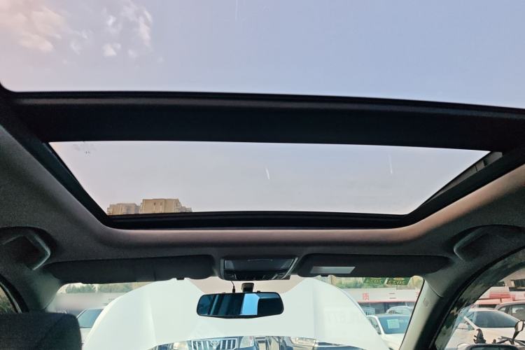 Used Honda CR-V 2019 Brilliant Edition Plus 240TURBO CVT Two-Wheel Drive Fashion Version China VI Emission Standard
