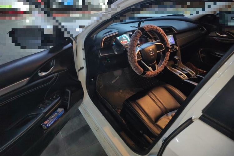 Used Honda Civic 2016 220TURBO CVT Luxury Edition
