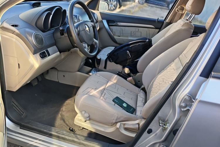 Used Chevrolet Lova 2010 1.4 AT Fashion Edition
