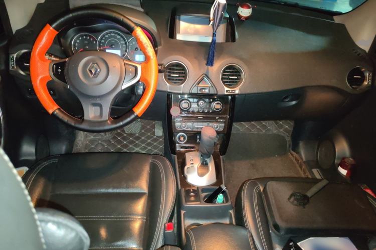 Used Renault Koleos 2014 2.5L Two-Wheel Drive Comfort Edition
