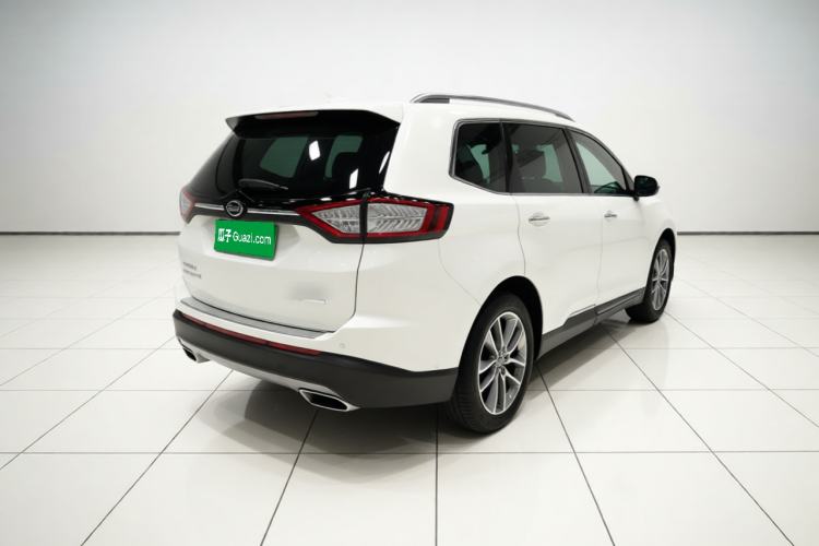 Used Ford Edge 2015 2.0T GTDi Four-Wheel Drive Prestige Model Rear Right 45 Deg
