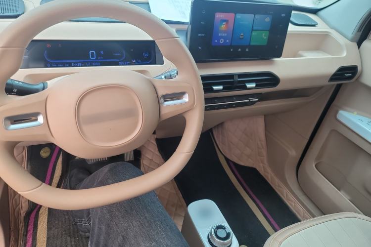 Used Geely Galaxy Panda 2023 Panda Mini 200km Endurance Bear