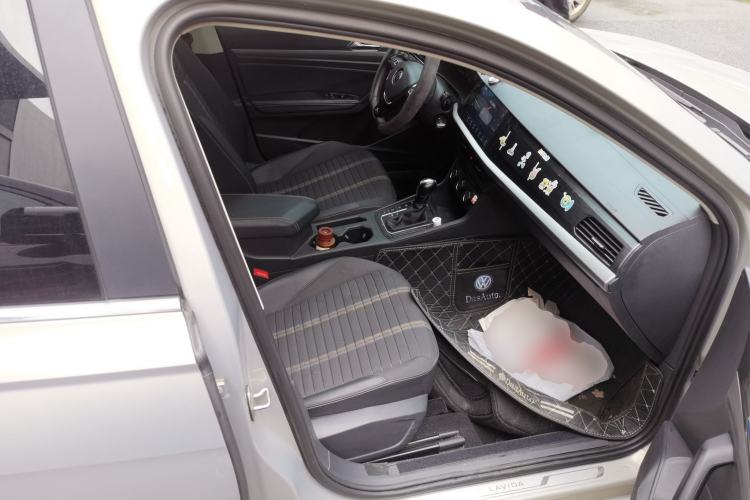 Used Volkswagen Lavida 2021 280TSI DSG Comfort Edition Right Front Seat