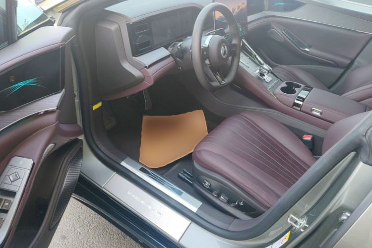Used Denza Z9GT 2024 1100 Four-Wheel Drive Max Edition
