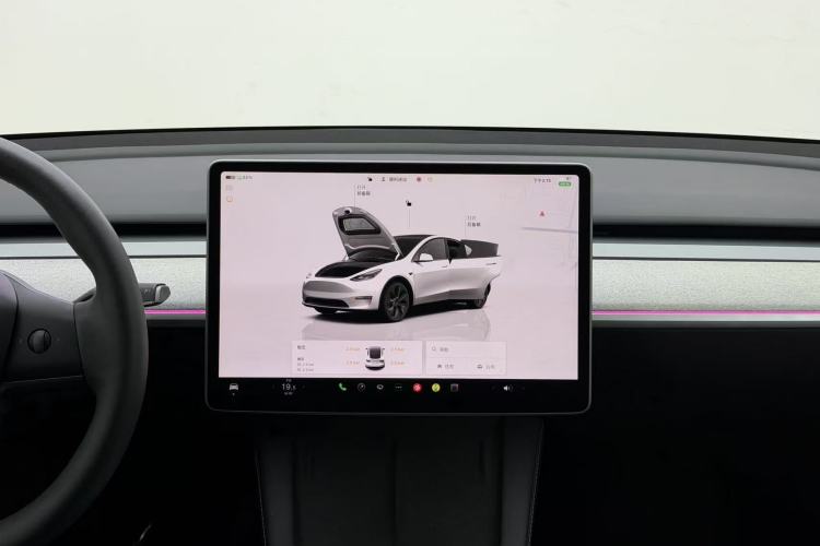 Used Tesla Model Y 2023 Long-Range All-Wheel-Drive Version
