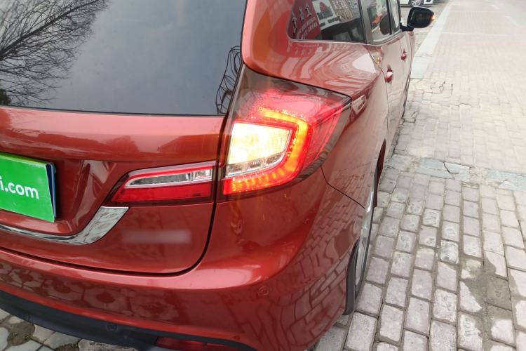 Used Honda Jade 2016 1.8L Automatic Comfort Elite Version 5 Seats