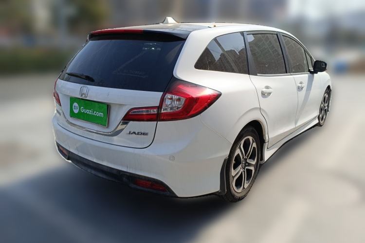 Used Honda Jade 2014 1.8L Automatic Comfort Elite Version 5 Seats