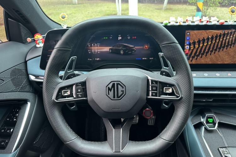 Used MG 7 2023 2.0T Automatic Trophy+ Ignition Glory Edition