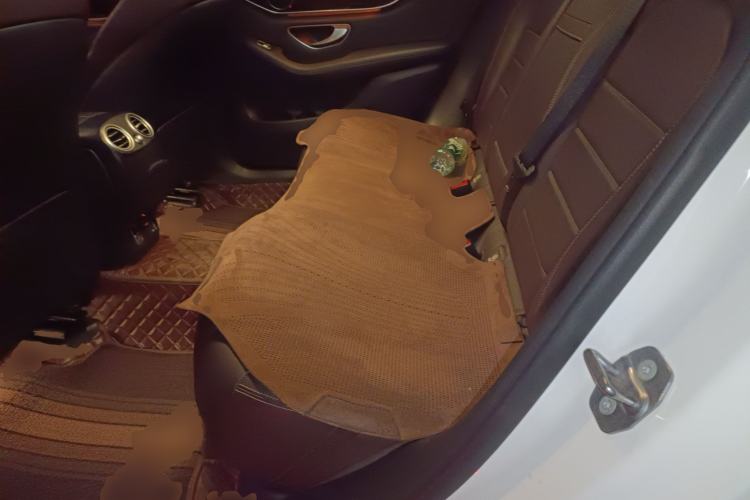 Used Mercedes-Benz GLC 2019 GLC 260 L 4MATIC Dynamic Model