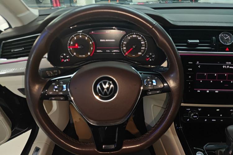 Used Volkswagen Phideon 2021 380TSI Luxury Edition