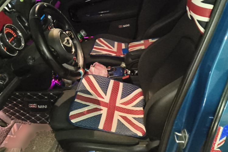 Used MINI Countryman 2017 1.5T COOPER ALL4 Traveler Left Front Seat