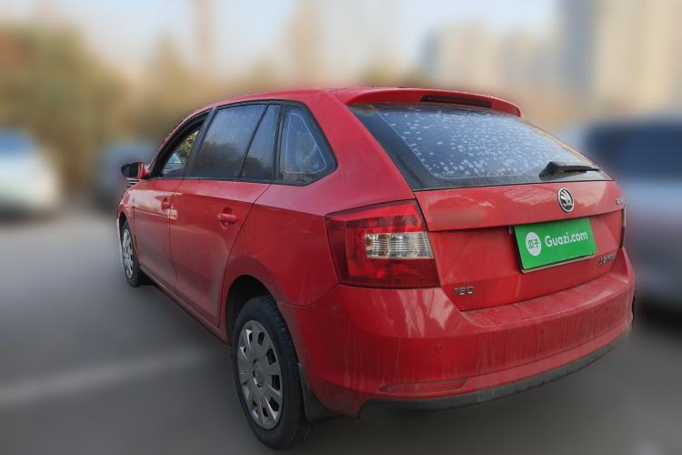 Used Skoda Rapid Spaceback 2016 Revised Version 1.6L Manual Front-Drive Edition