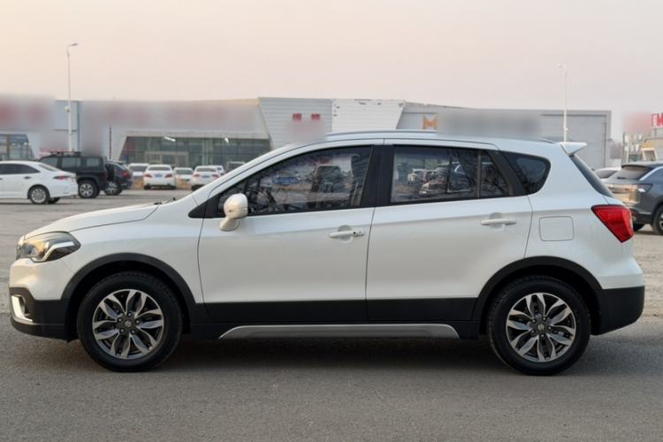 Used Suzuki Vitara S-Cross 2017 1.6L CVT Two-Wheel Drive Urban Advanced Model
