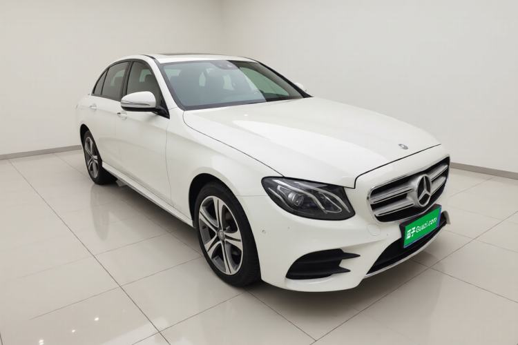 Used Mercedes-Benz E-Class 2016 E 200 L Sport Edition Front Right 45 Deg
