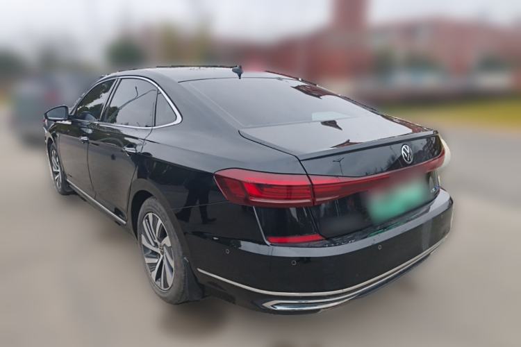 Used Volkswagen Passat New Energy 2022 430 PHEV Hybrid Luxury Edition Rear Left 45 Deg