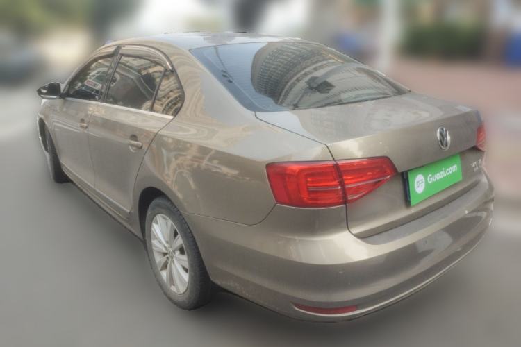 Used Volkswagen Sagitar 2015 230TSI Manual Comfort Version Rear Left 45 Deg