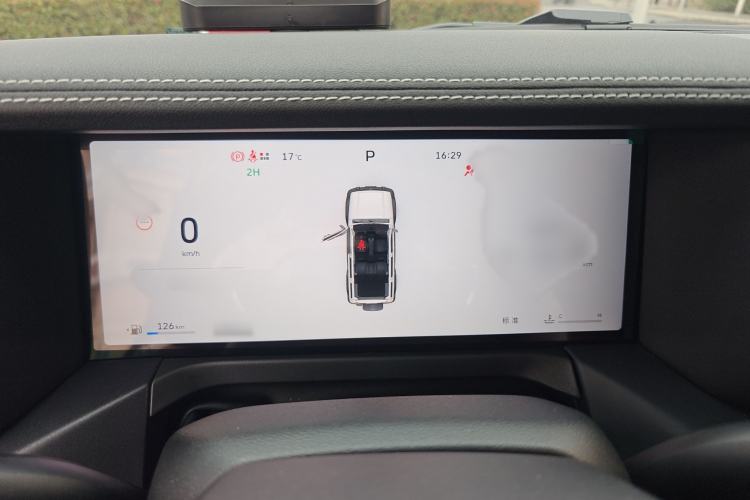 Used Tank 300 2025 2.0T Challenger
