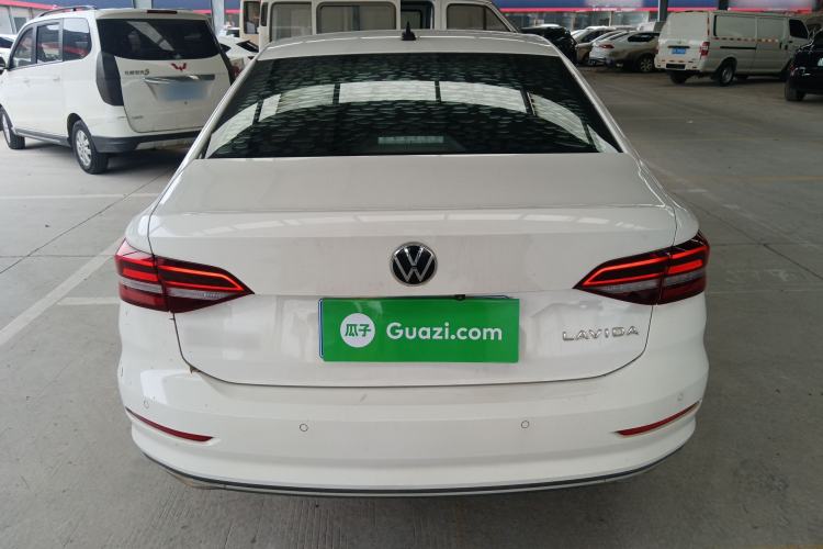 Used Volkswagen Lavida 2022 1.5L Automatic Vision Edition
