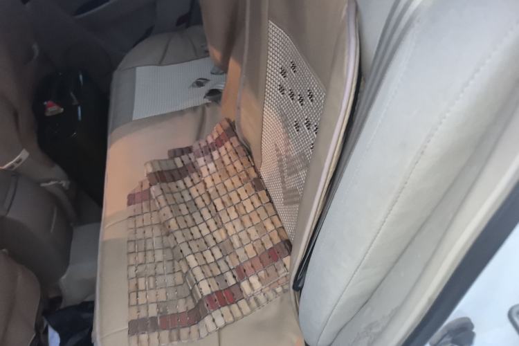 Used Bestune B50 2013 1.6L manual luxury version Left Rear Seat