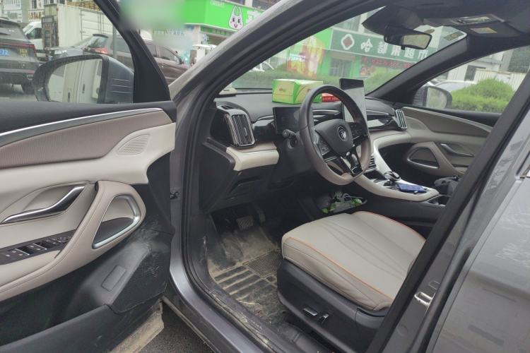 Used BYD Song Pro New Energy 2023 Champion Edition DM-i 110KM Beyond Model Driver Seat