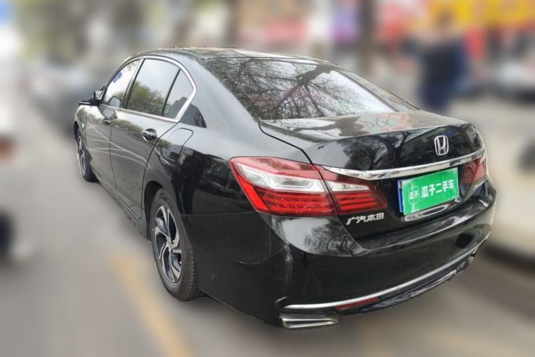 Used Honda Accord 2016 2.0L Comfort Edition Rear Left 45 Deg