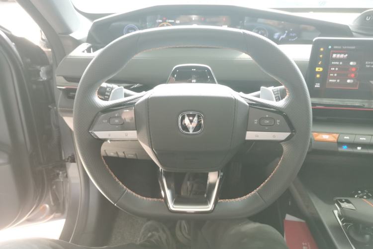 Used Changan UNI-V 2024 1.5T Prestige Sport Edition
