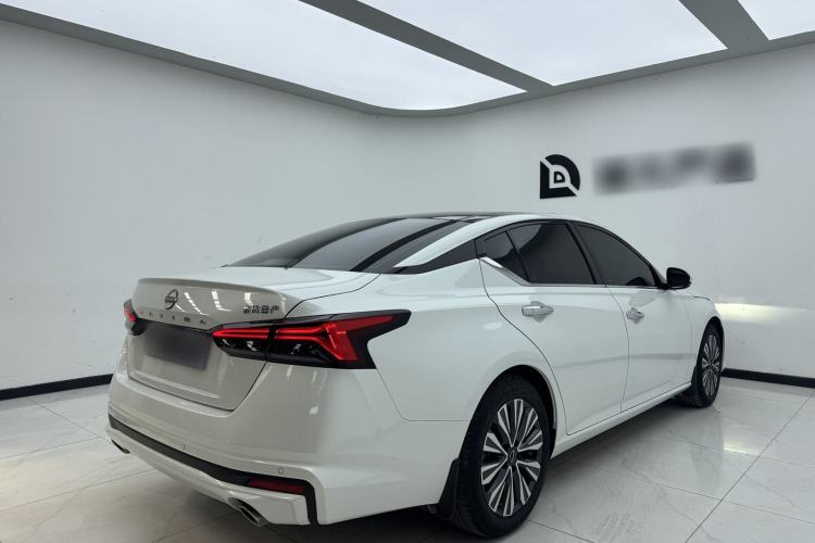 Used Nissan Teana 2022 2.0L XL-TLS Enjoyment Edition Exterior 5