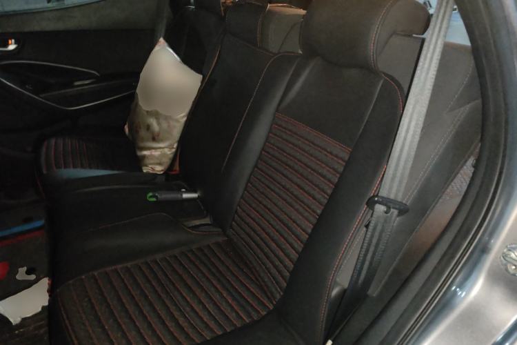 Used Hyundai Santa Fe 2013 2.4L Automatic 2WD Comfort Edition
